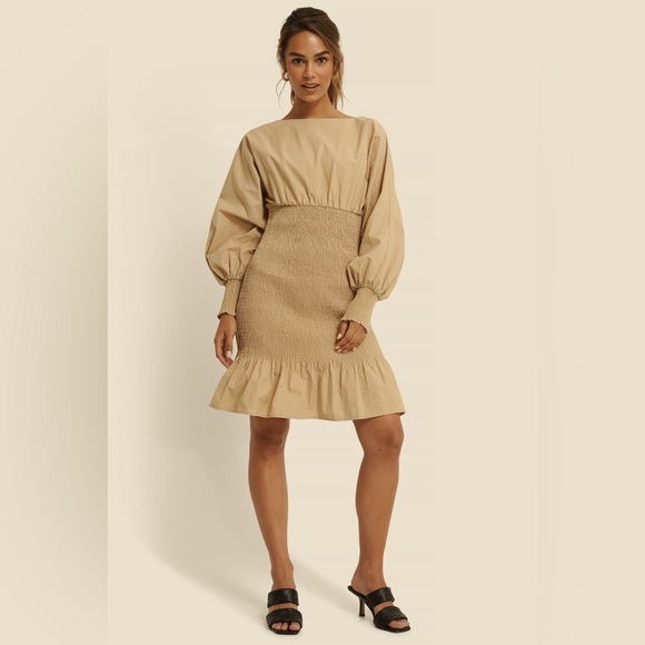 Balloon Sleeve Smock Dress T-Shirt from NA-KD - Picture 3 of 9